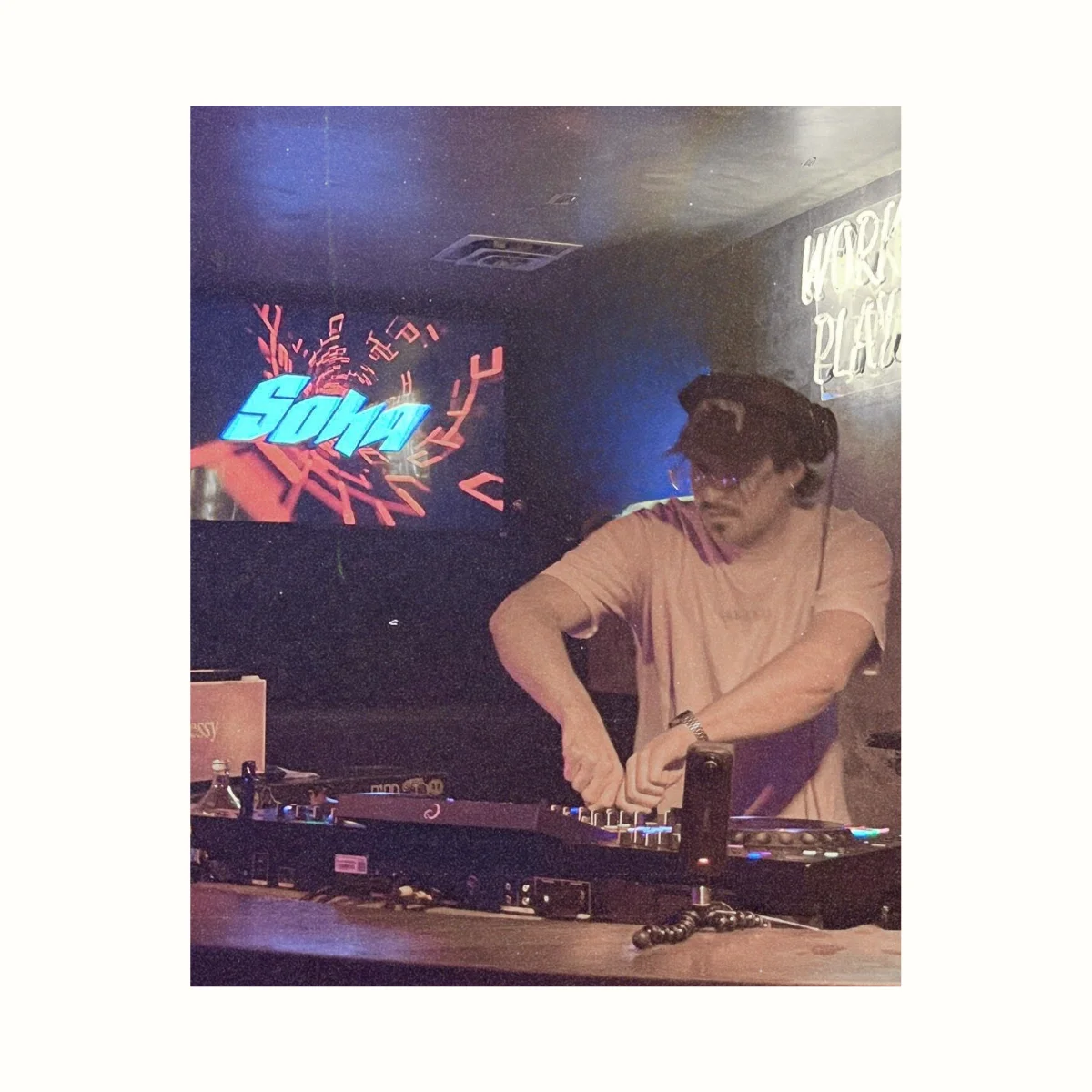 DJ Sona
