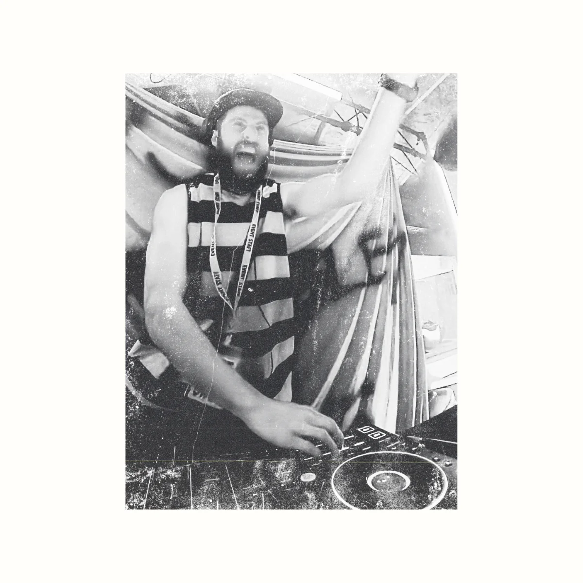 DJ Sona